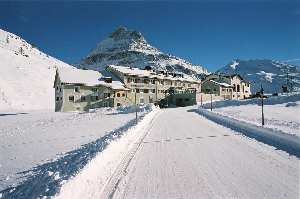 Gasthaus & Hotel Berninahaus Pontresina Bagian luar foto